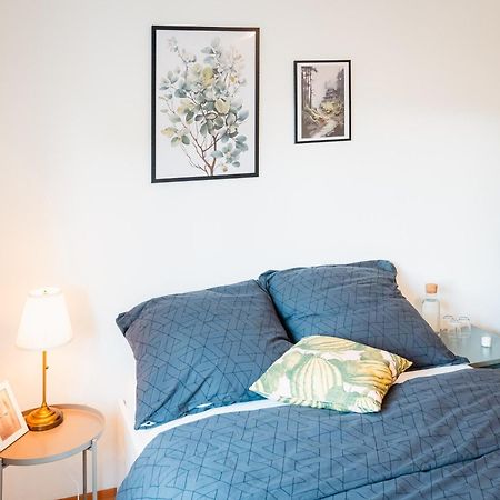 N2 Centrally Located 3-Room Apartment With Balcony Or Individual Rooms Karlsruhe Exteriör bild