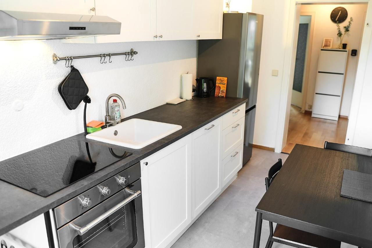 N2 Centrally Located 3-Room Apartment With Balcony Or Individual Rooms Karlsruhe Exteriör bild