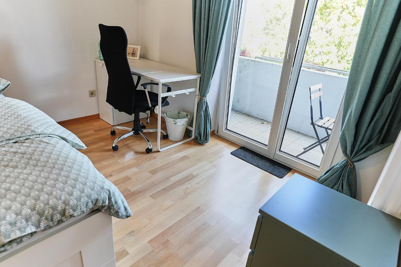 N2 Centrally Located 3-Room Apartment With Balcony Or Individual Rooms Karlsruhe Exteriör bild