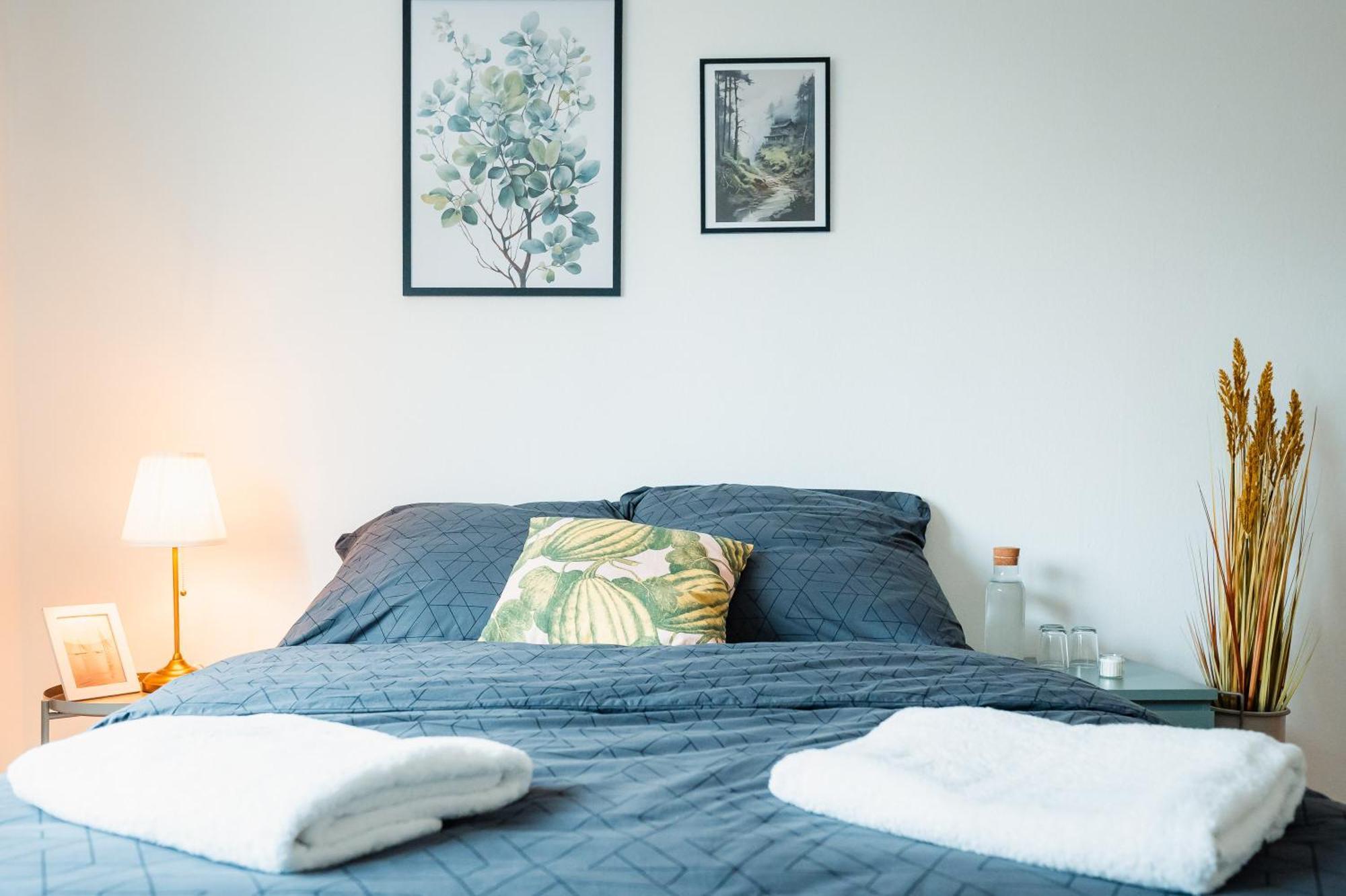 N2 Centrally Located 3-Room Apartment With Balcony Or Individual Rooms Karlsruhe Exteriör bild